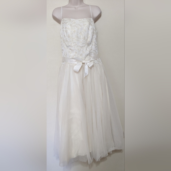 Dave and Johnny sleeveless  cream gold Dress women's size 13-14 - Picture 2 of 10